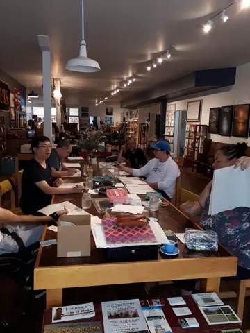 Earlier community photo 28