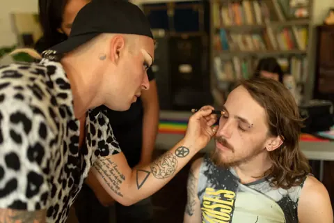 Express Yourself Makeup Tutorial at Pride Manitoulin, 2024